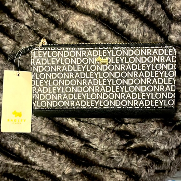 RADLEY LONDON WALLET NWT! - Picture 1 of 7